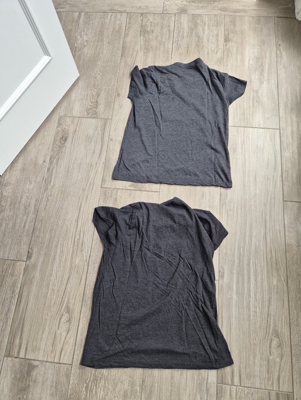 Raven Lunatic Womens Graphic Tee - Charcoal Gray - Picture 4 of 4